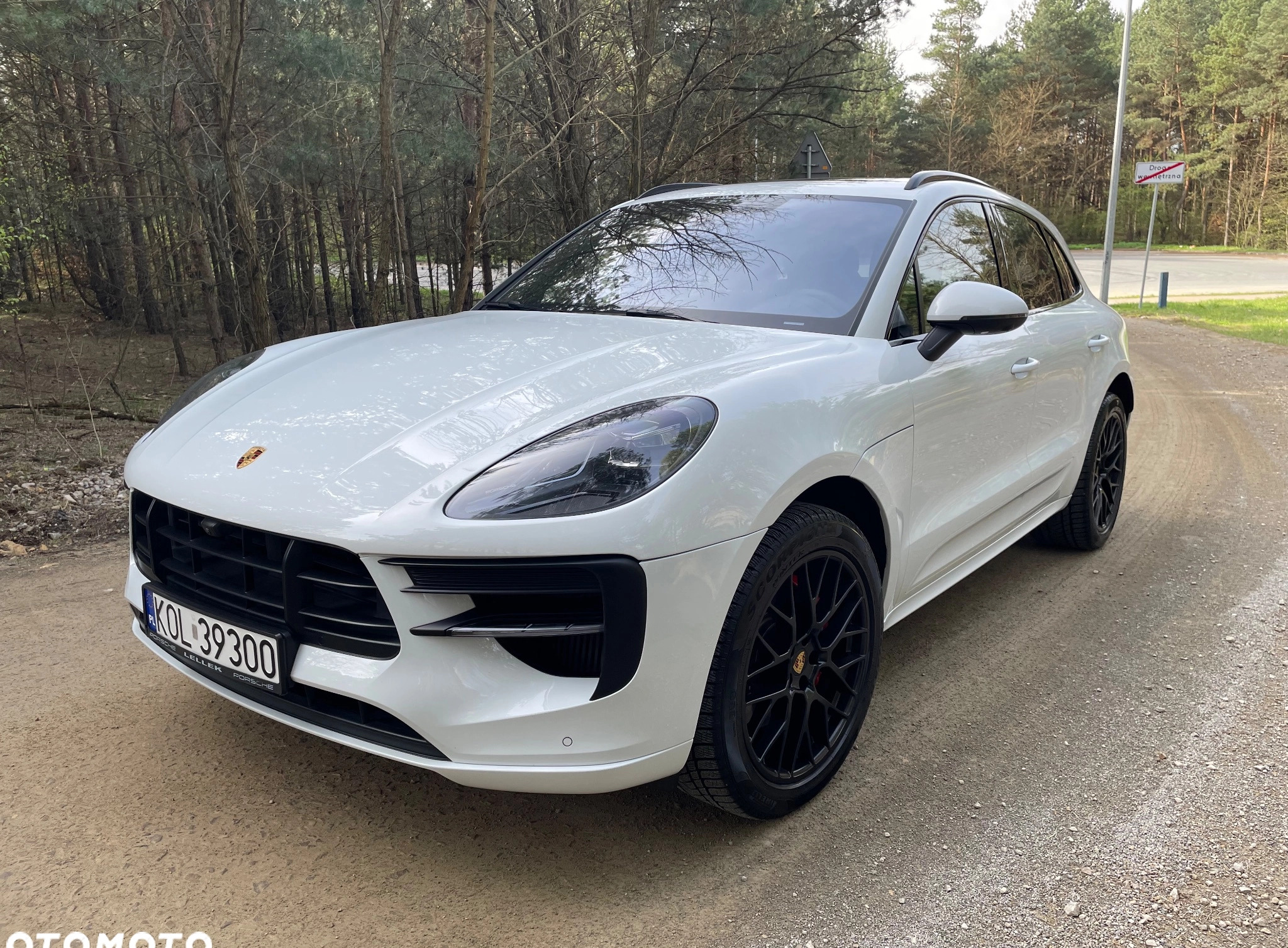 Porsche Macan cena 369000 przebieg: 104236, rok produkcji 2020 z Olkusz małe 466
